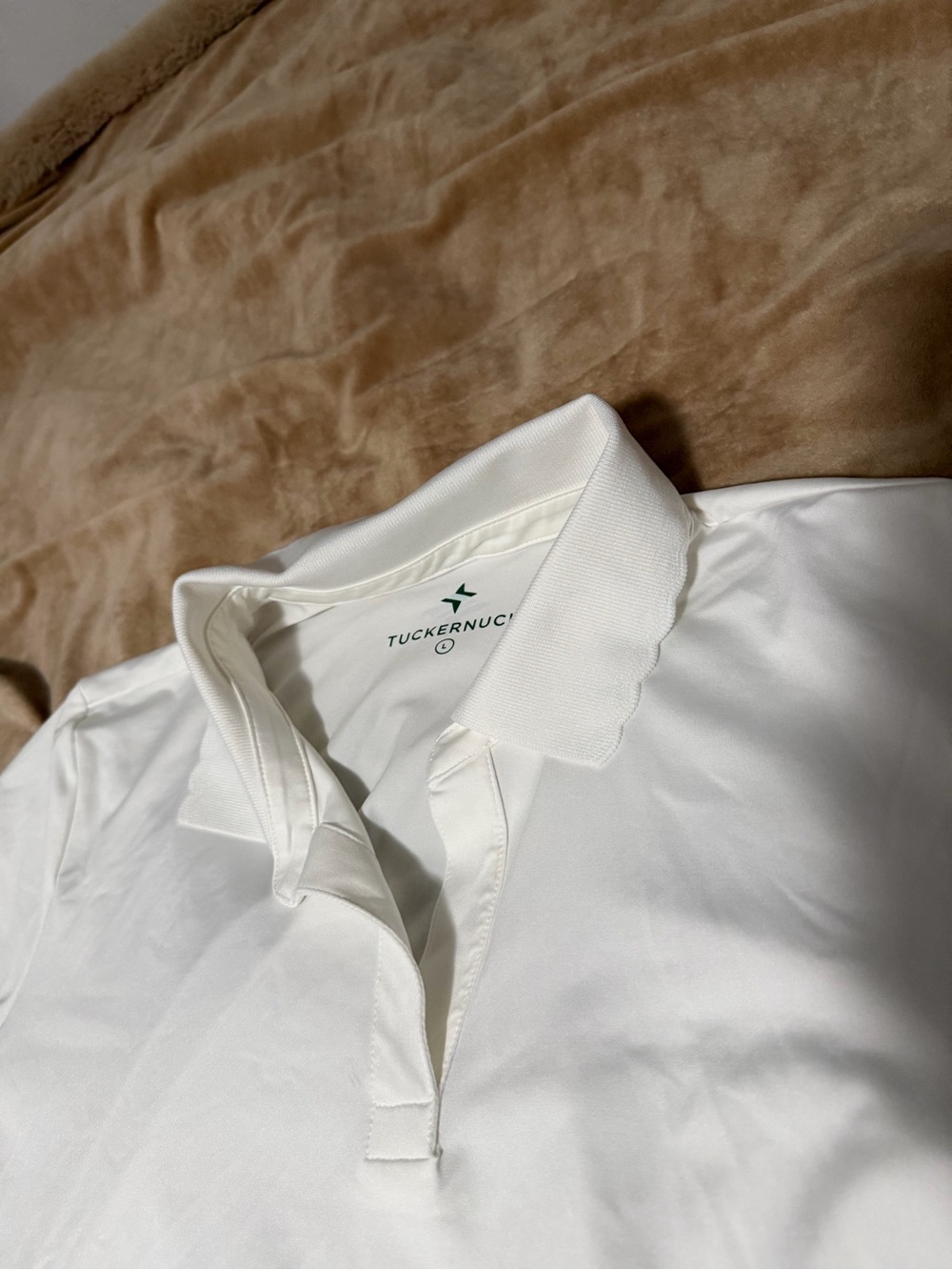 Tuckernuck Performance Scallop Collar Classic Long Sleeve Polo White Women’s Lrg - Picture 2 of 6